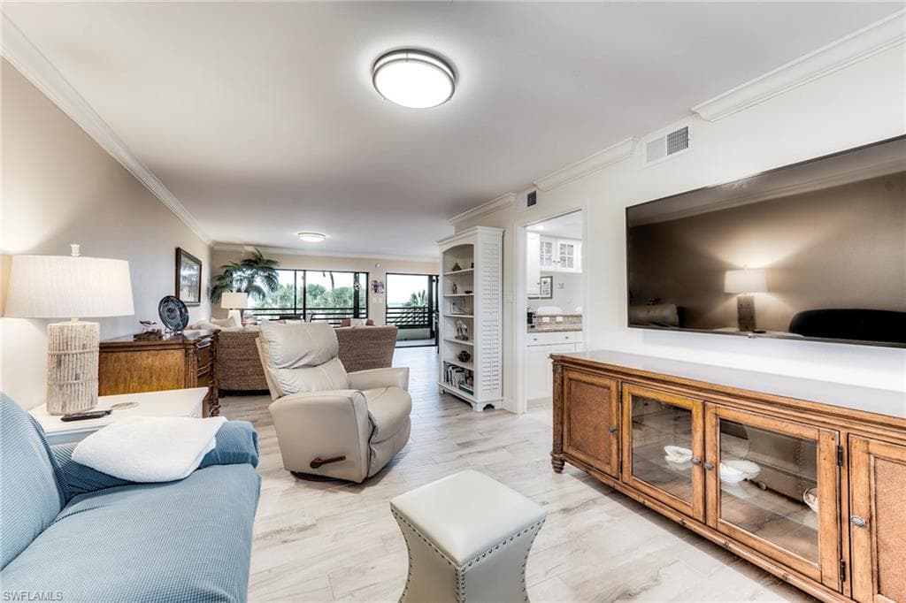 1605 Middle Gulf DR # 115, SANIBEL FL 33957-14