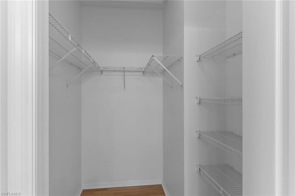 2925 Cypress Trace CIR # 203, NAPLES FL 34119-18