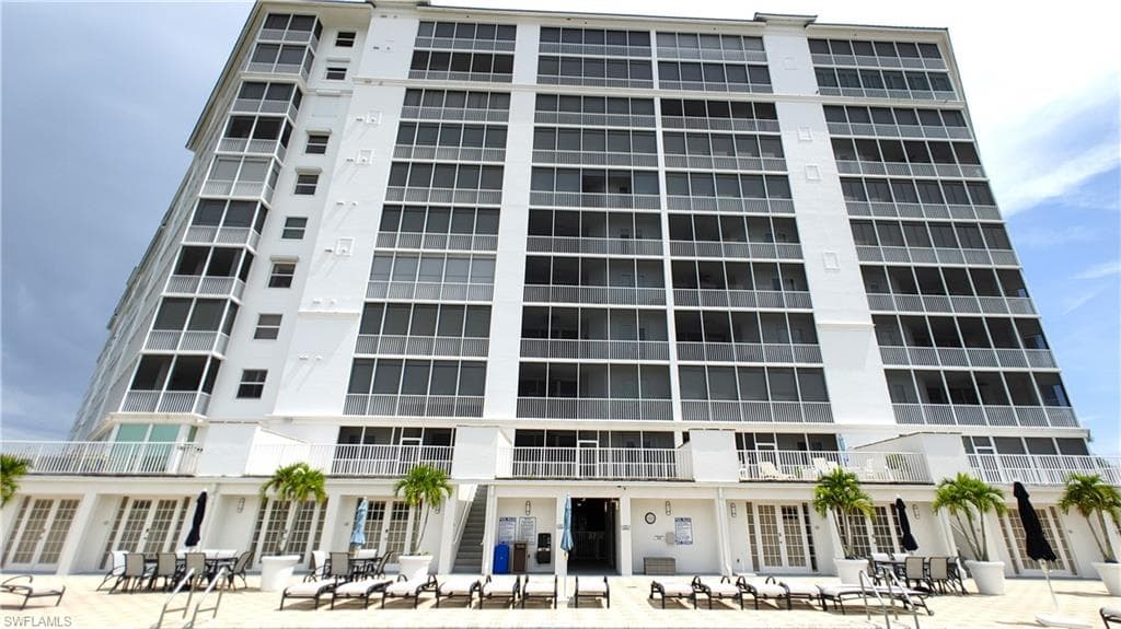 400 Flagship DR # 1104, NAPLES FL 34108-26