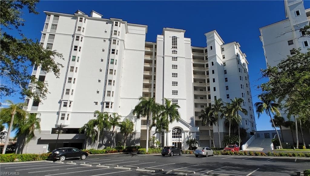 400 Flagship DR # 1104, NAPLES FL 34108-2