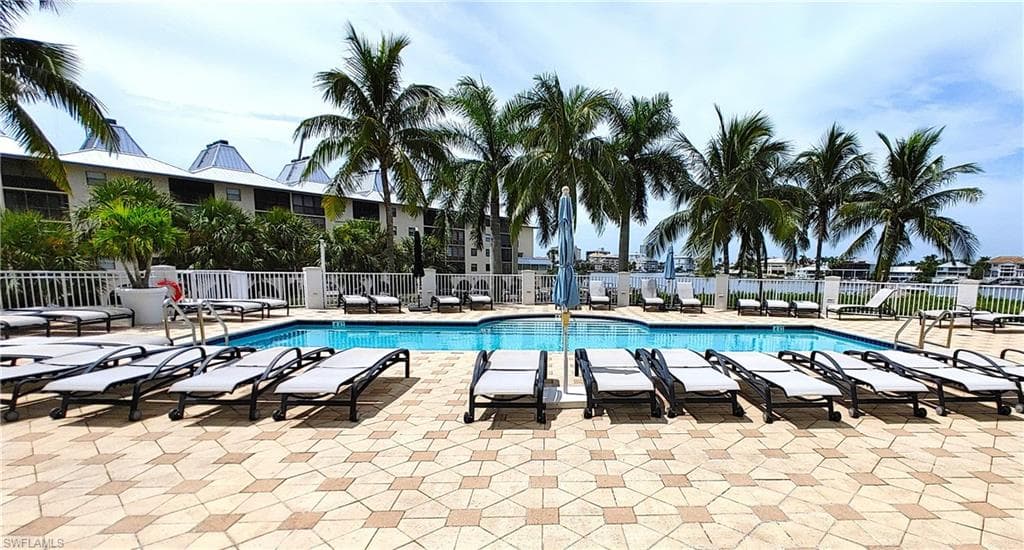 400 Flagship DR # 1104, NAPLES FL 34108-27