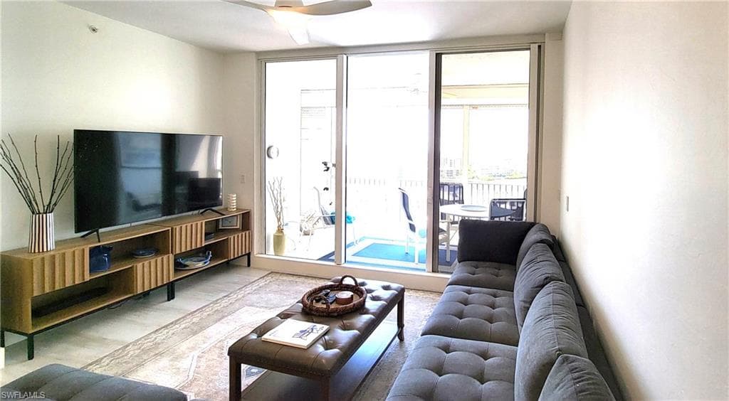 400 Flagship DR # 1104, NAPLES FL 34108-19