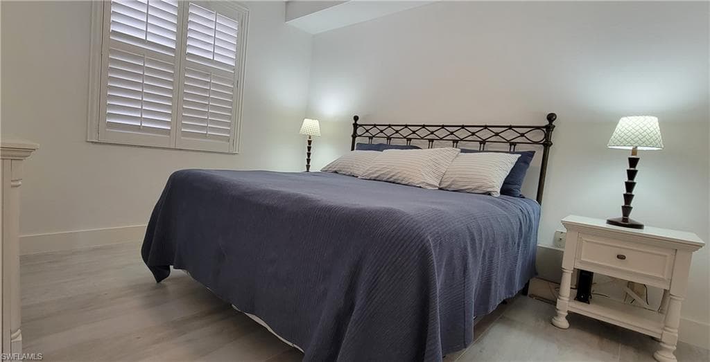 400 Flagship DR # 1104, NAPLES FL 34108-14