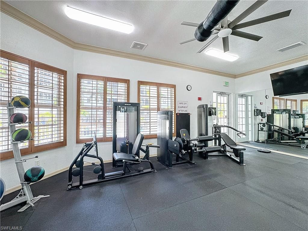 400 Flagship DR # 1104, NAPLES FL 34108-33