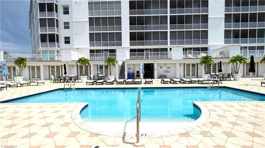 400 Flagship DR # 1104, NAPLES FL 34108-28