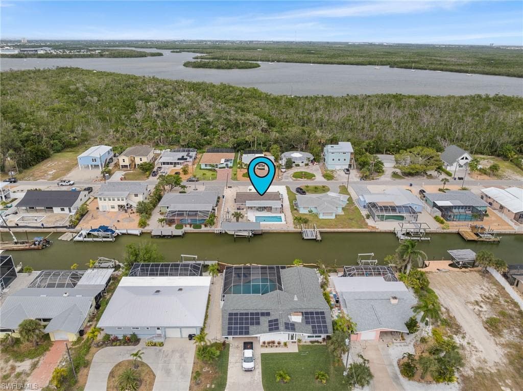 250 Donora BLVD, FORT MYERS BEACH FL 33931-4