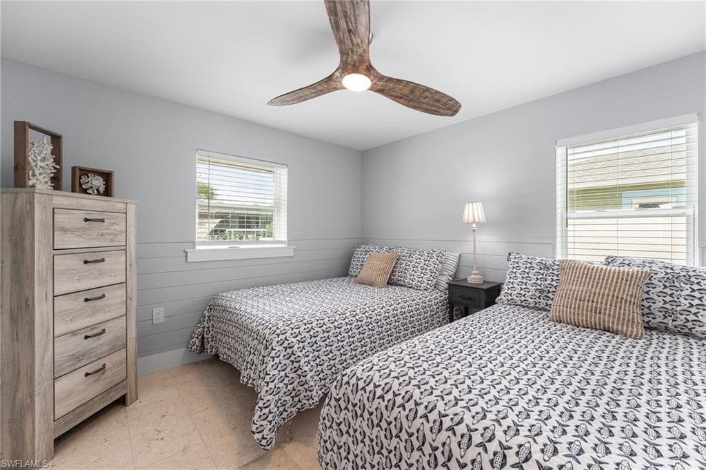 250 Donora BLVD, FORT MYERS BEACH FL 33931-28