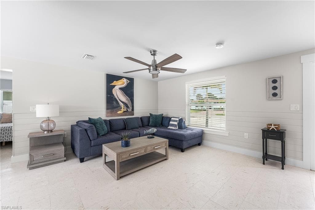 250 Donora BLVD, FORT MYERS BEACH FL 33931-9