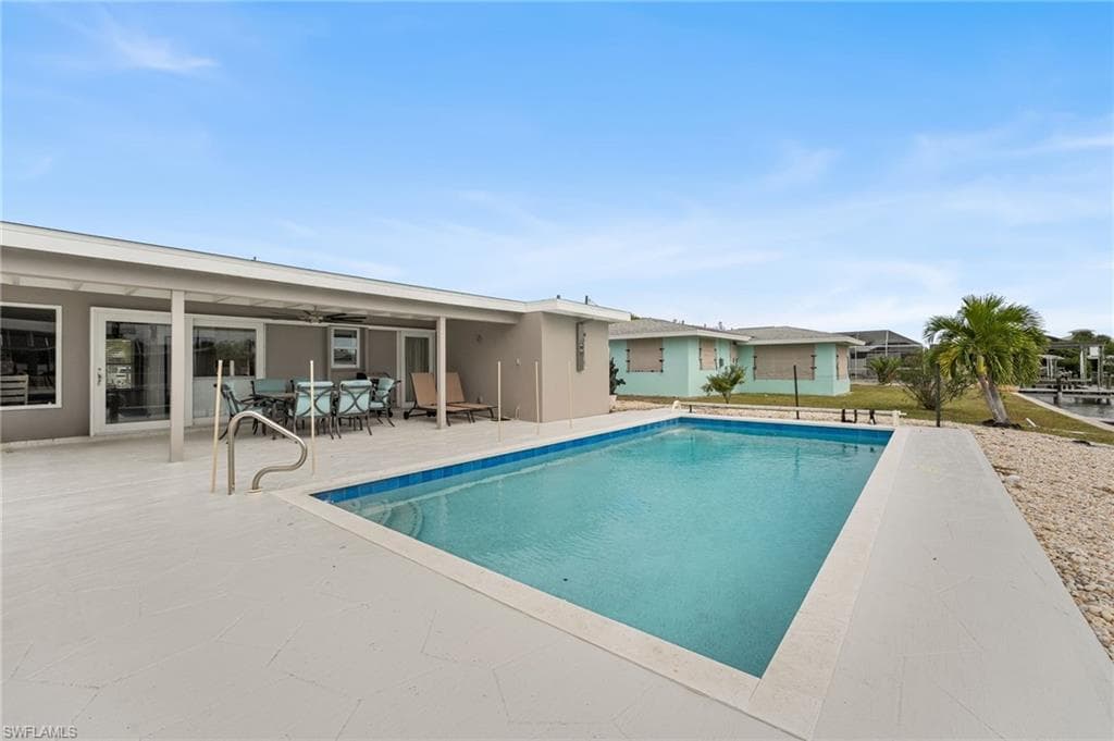 250 Donora BLVD, FORT MYERS BEACH FL 33931-35