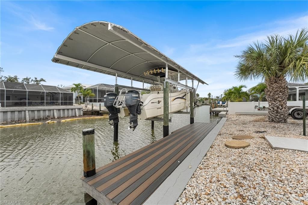 250 Donora BLVD, FORT MYERS BEACH FL 33931-37