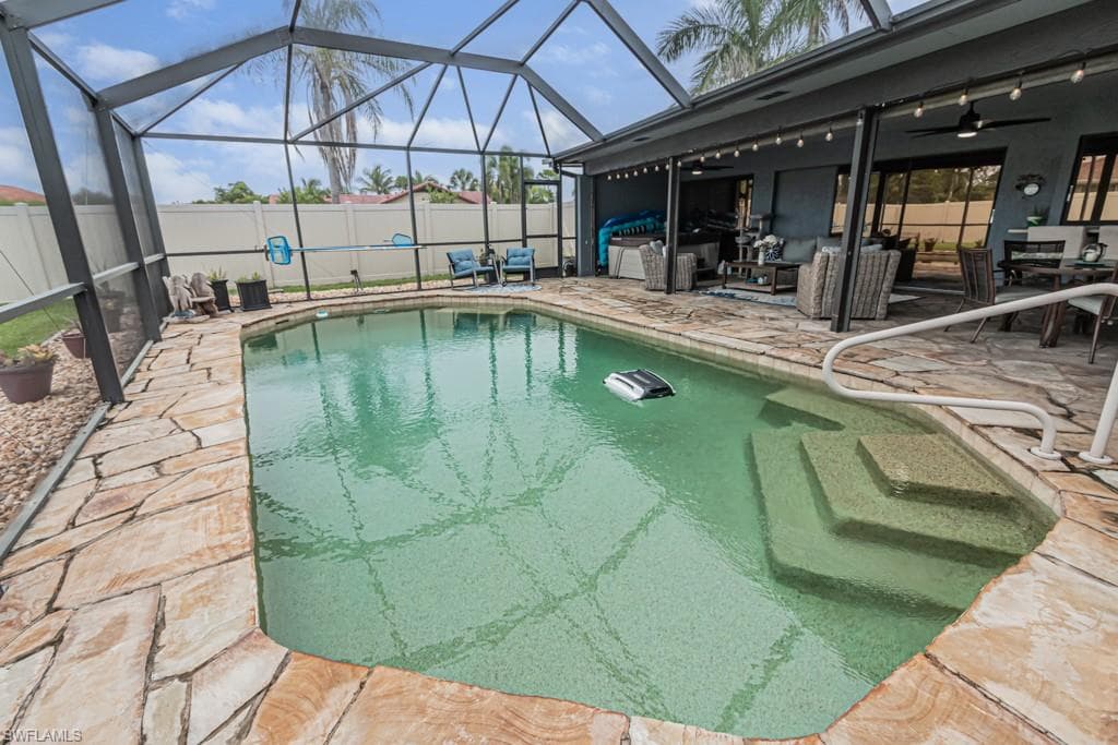 1702 Whiskey Creek DR, FORT MYERS FL 33919-32