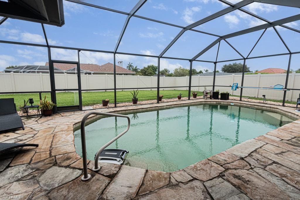 1702 Whiskey Creek DR, FORT MYERS FL 33919-30