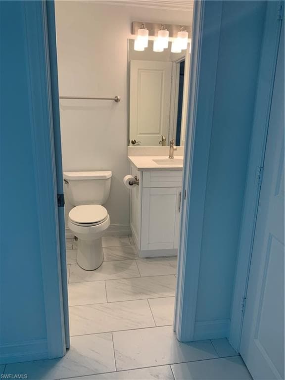 310 Carnaby CT, NAPLES FL 34112-11