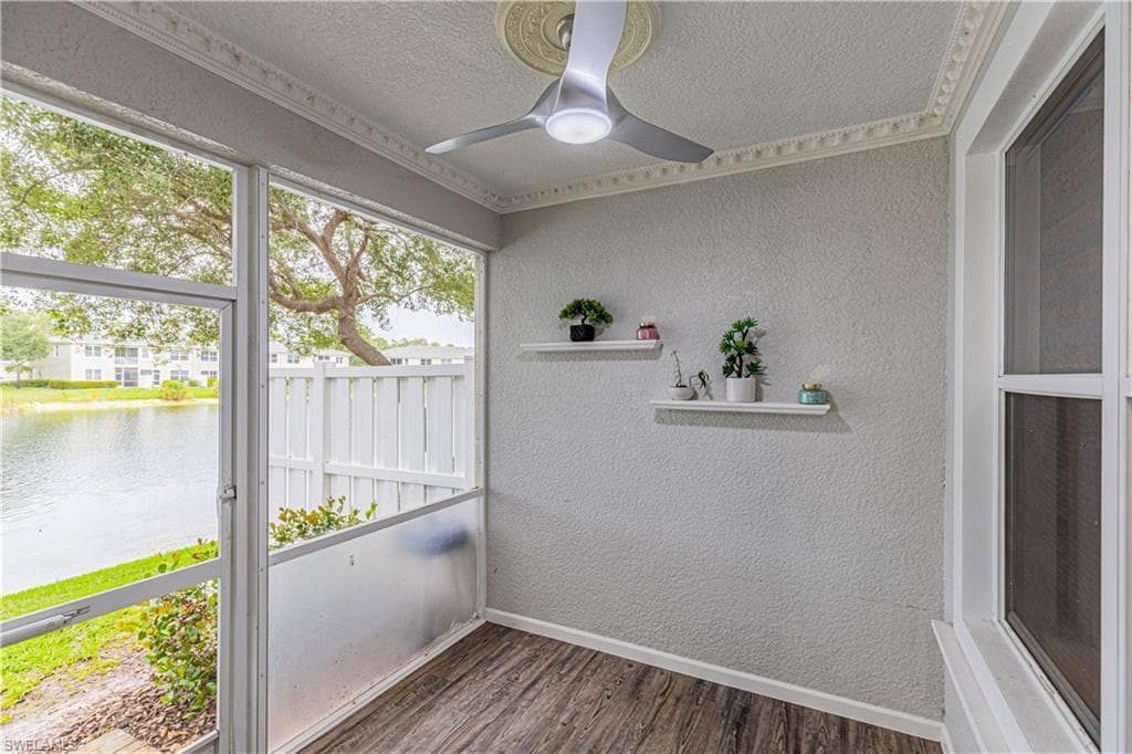 1330 Mariposa CIR # 103, NAPLES FL 34105-17