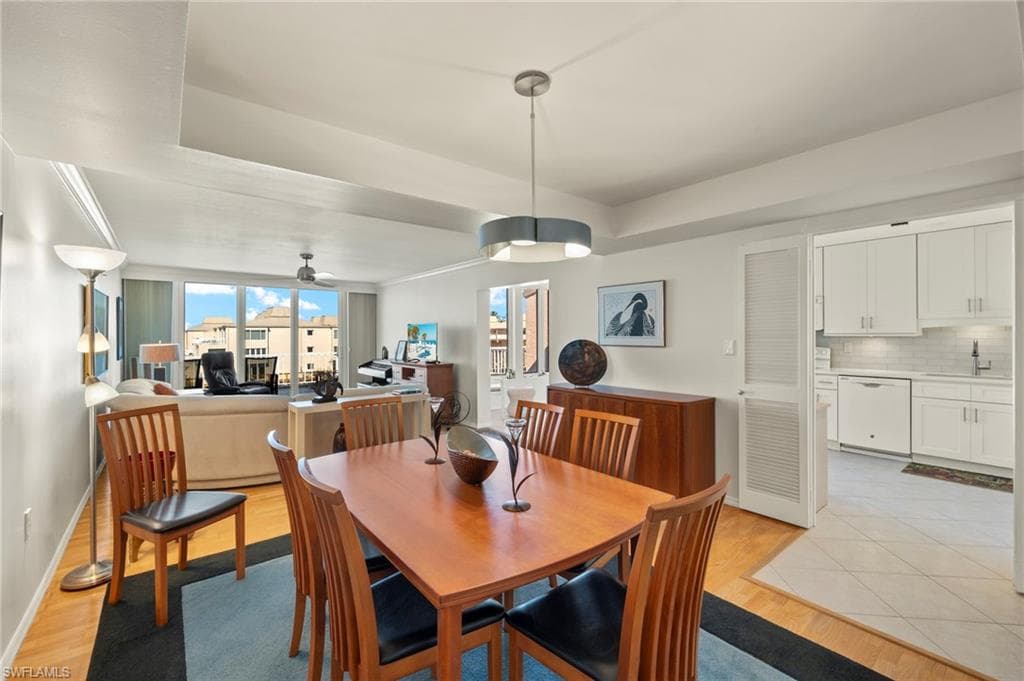 200 Periwinkle WAY # 315, SANIBEL FL 33957-6