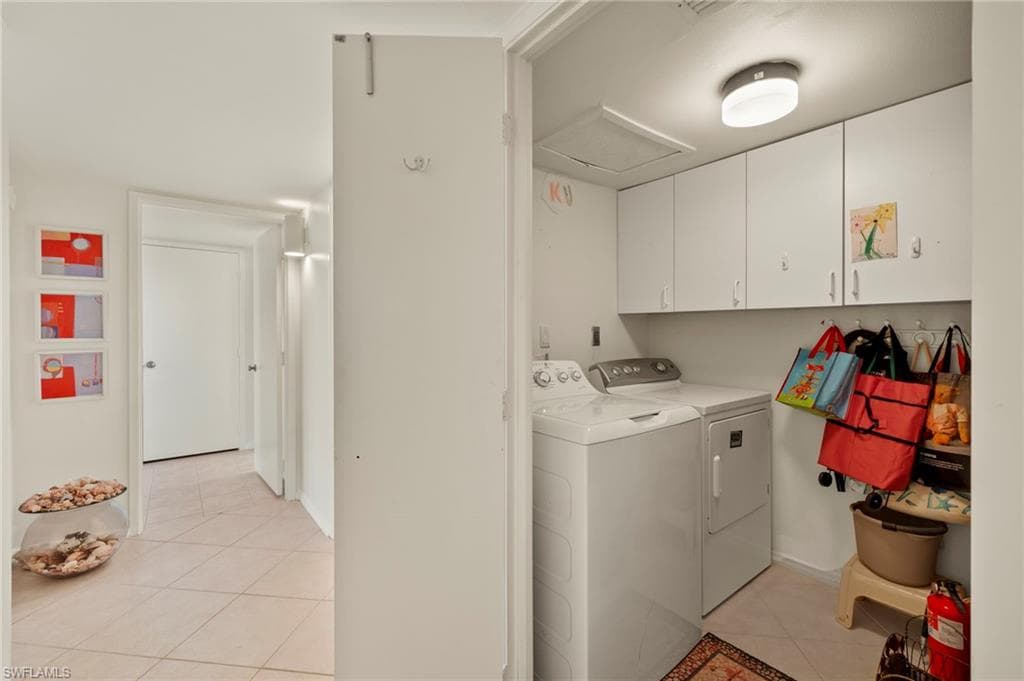 200 Periwinkle WAY # 315, SANIBEL FL 33957-23