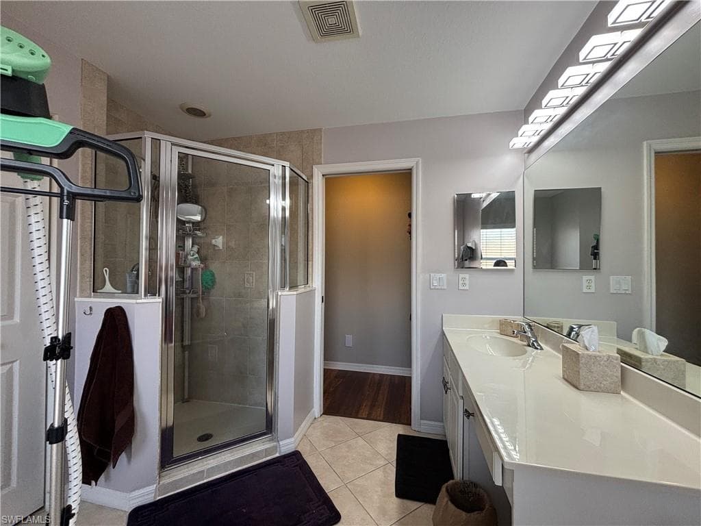 9450 Silver Pine LOOP, FORT MYERS FL 33967-26
