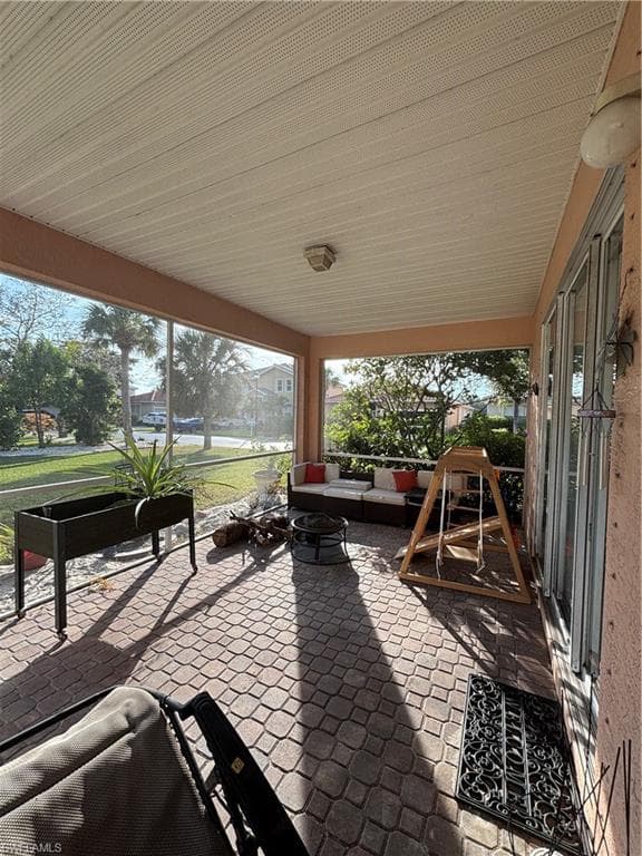 9450 Silver Pine LOOP, FORT MYERS FL 33967-4