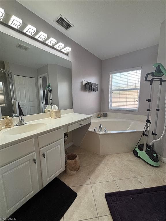 9450 Silver Pine LOOP, FORT MYERS FL 33967-23