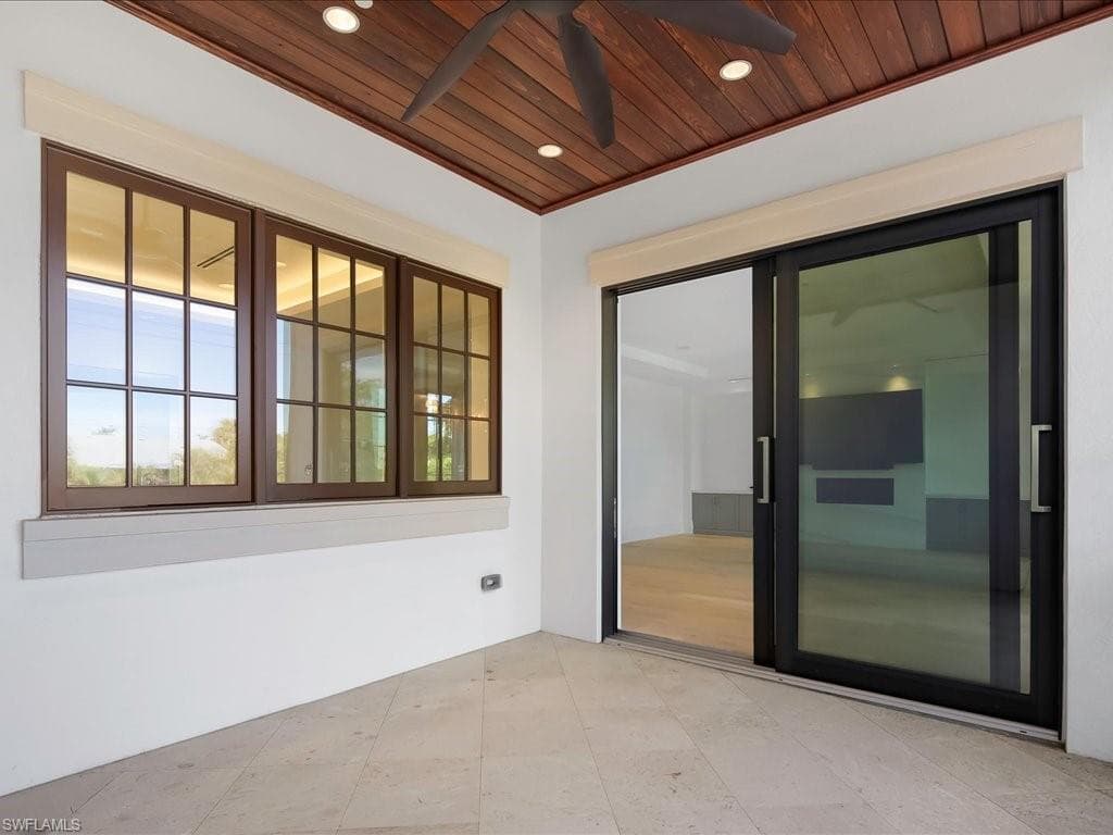 745 12th AVE S # 102, NAPLES FL 34102-22