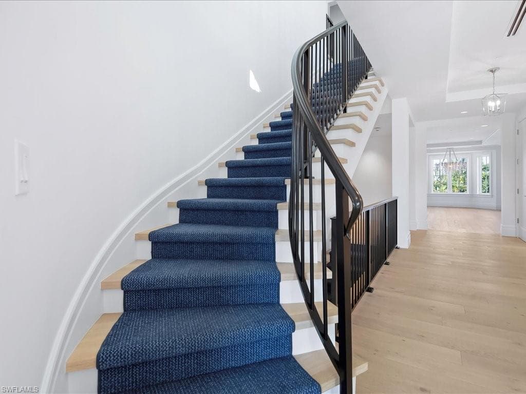 745 12th AVE S # 102, NAPLES FL 34102-11