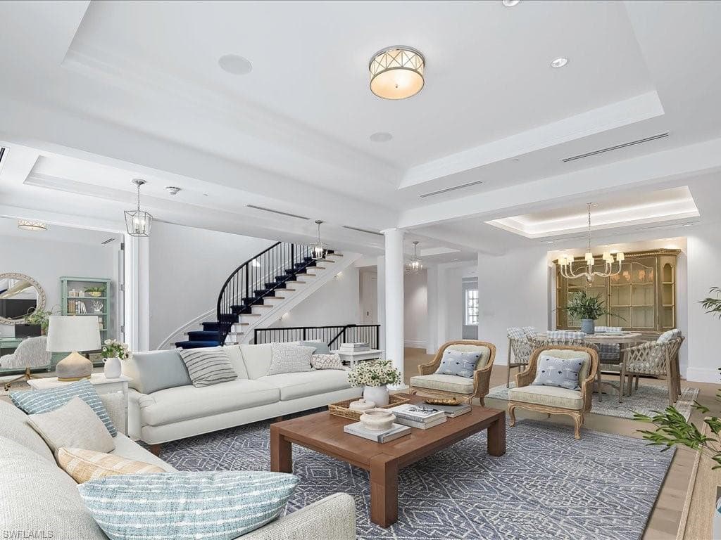 745 12th AVE S # 102, NAPLES FL 34102-9