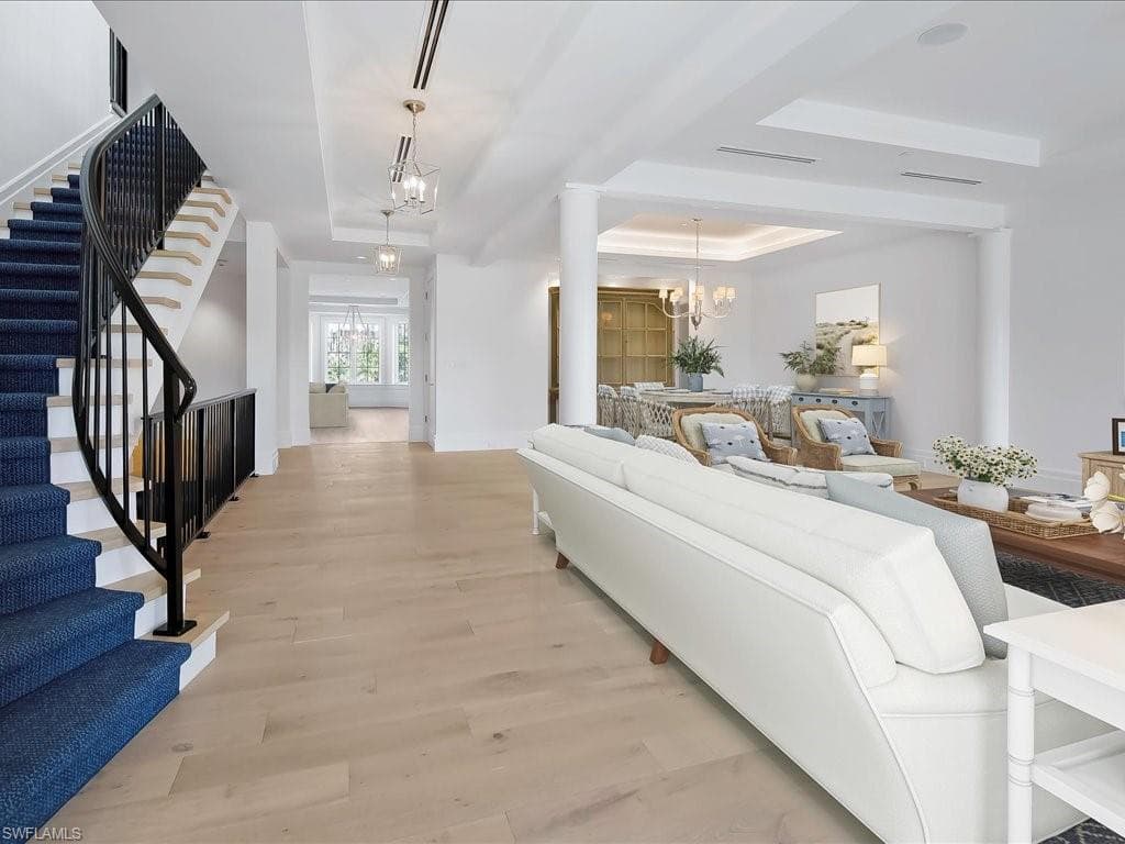 745 12th AVE S # 102, NAPLES FL 34102-10