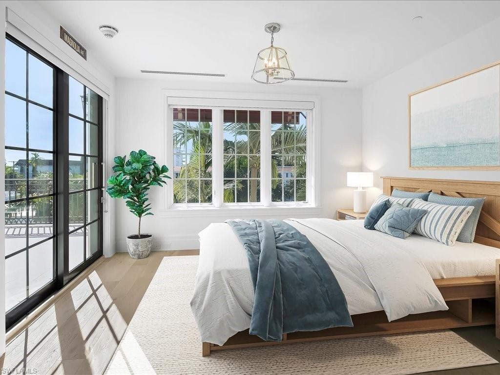 745 12th AVE S # 102, NAPLES FL 34102-34