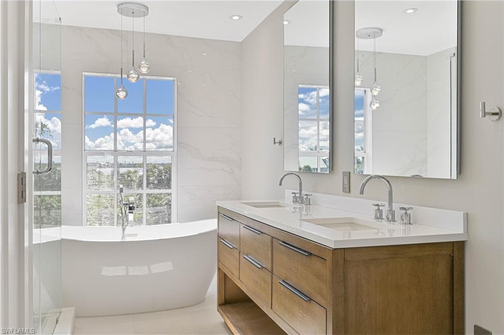 16763 Seagull Bay CT, BOKEELIA FL 33922-32