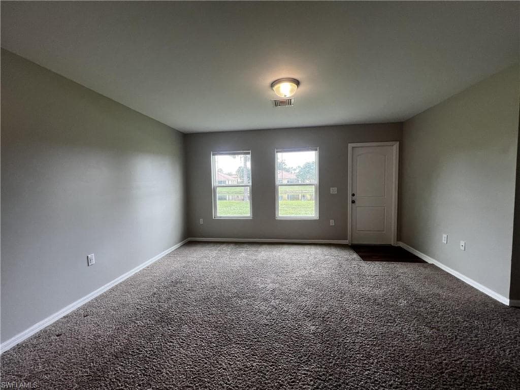 18319 Gibraltar LN, LEHIGH ACRES FL 33936-2