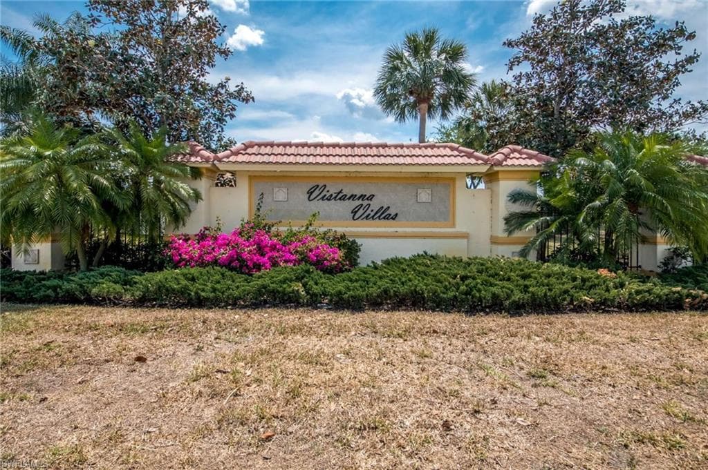 18319 Gibraltar LN, LEHIGH ACRES FL 33936-19