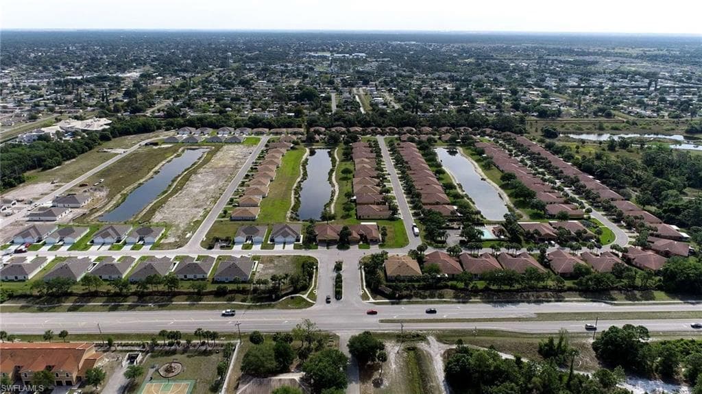 18319 Gibraltar LN, LEHIGH ACRES FL 33936-20