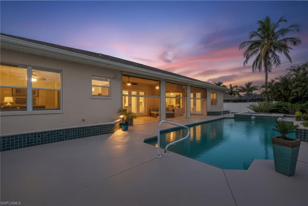 1928 SE 20th LN, CAPE CORAL FL 33990-4