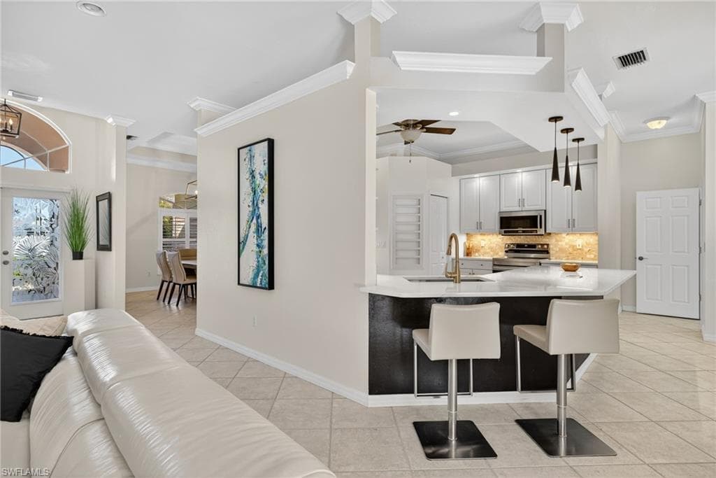 1928 SE 20th LN, CAPE CORAL FL 33990-14