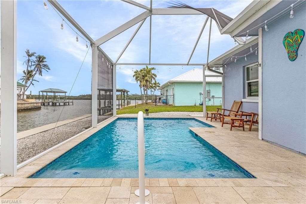 467 Madison CT, FORT MYERS BEACH FL 33931-5
