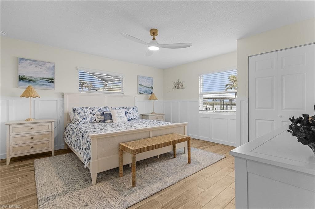 467 Madison CT, FORT MYERS BEACH FL 33931-19