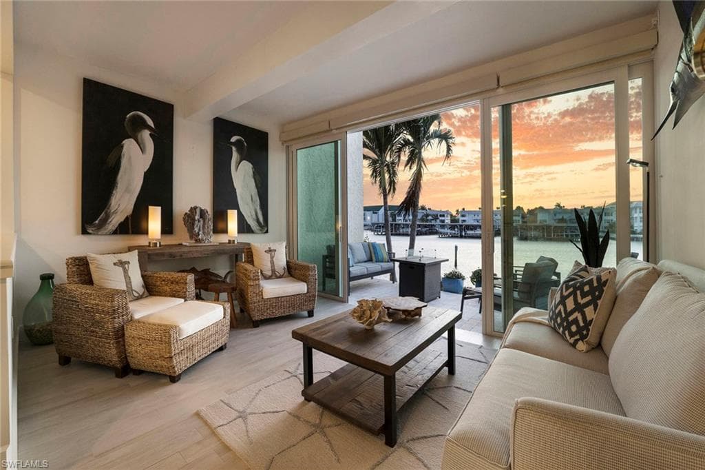 800 River Point DR # 209, NAPLES FL 34102-41