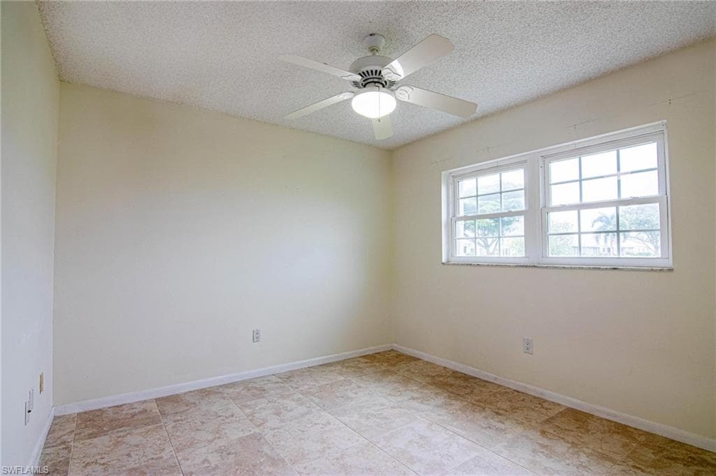 6984 Winkler RD, FORT MYERS FL 33919-22