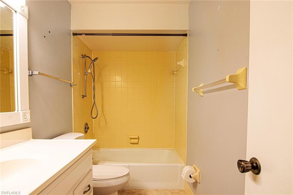 6984 Winkler RD, FORT MYERS FL 33919-26