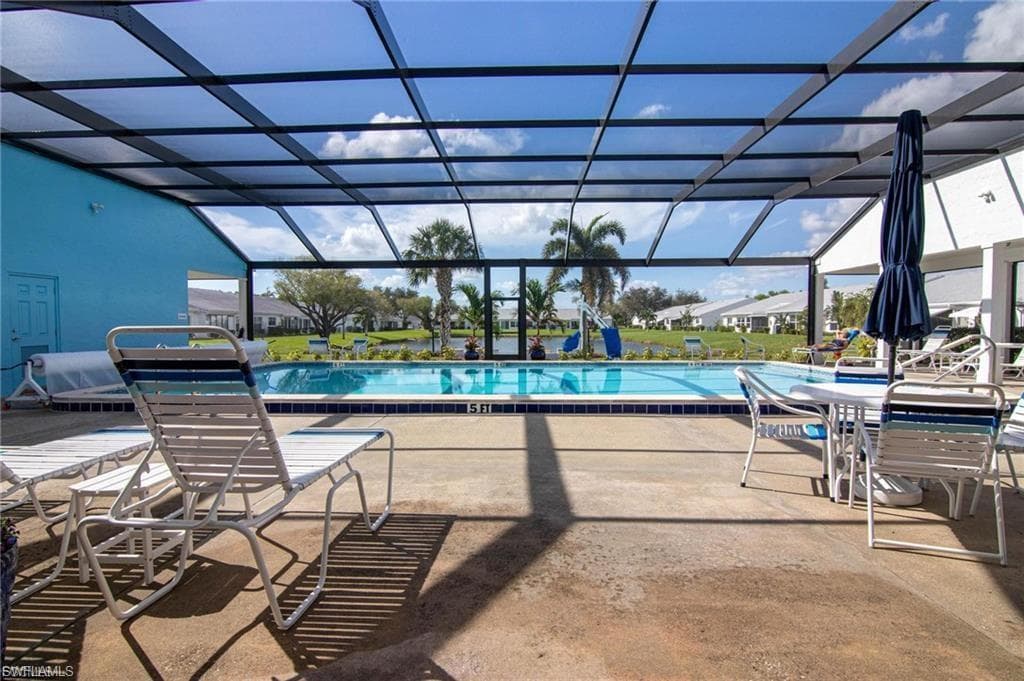 6984 Winkler RD, FORT MYERS FL 33919-32