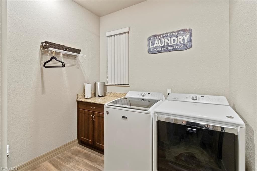 6711 Matt Pledger CT, NORTH FORT MYERS FL 33917-11