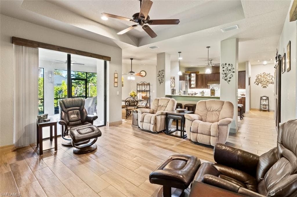 6711 Matt Pledger CT, NORTH FORT MYERS FL 33917-31