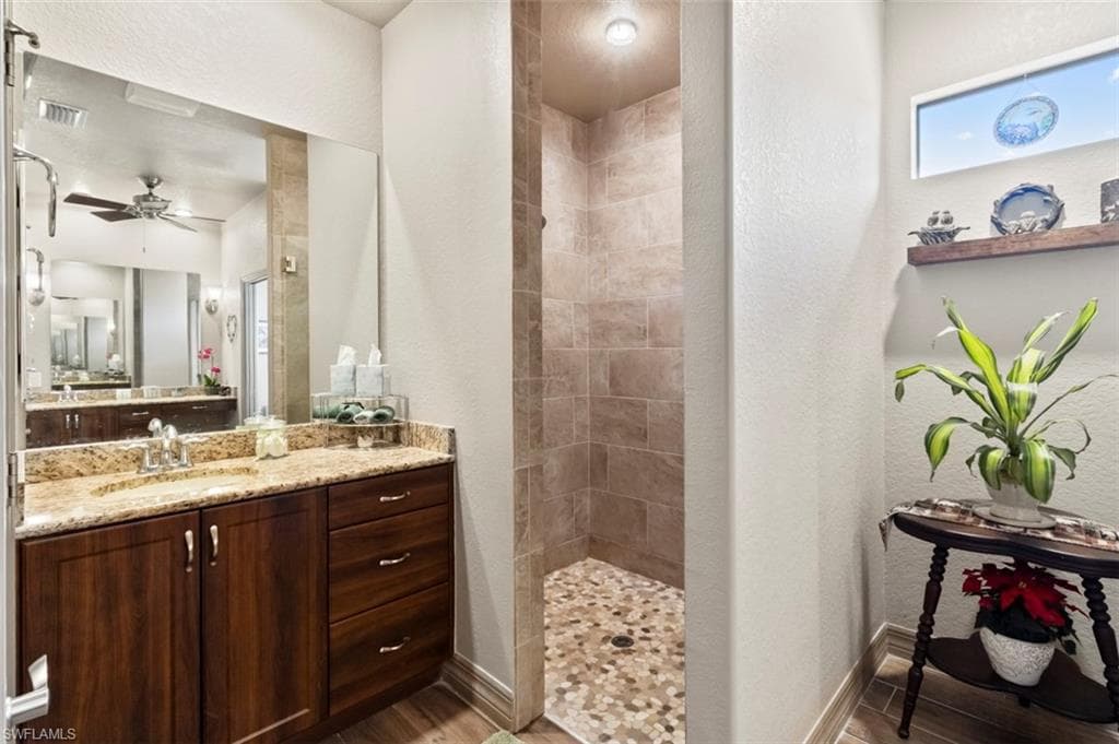 6711 Matt Pledger CT, NORTH FORT MYERS FL 33917-20