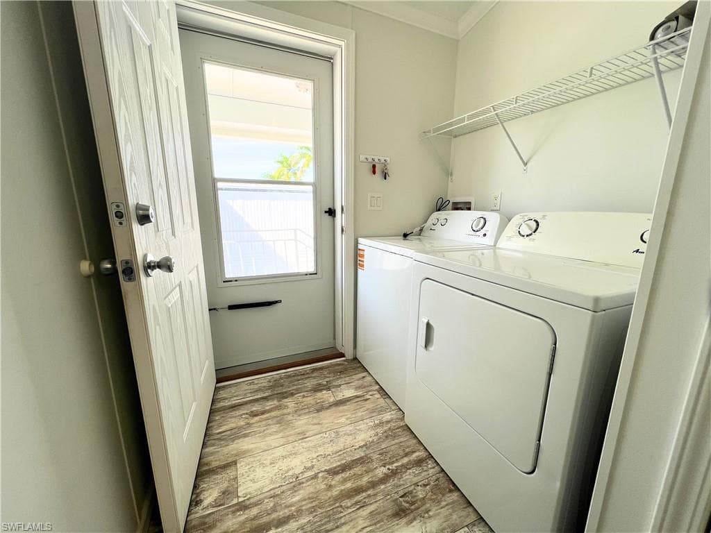 932 Palm DR # 274, NAPLES FL 34114-7