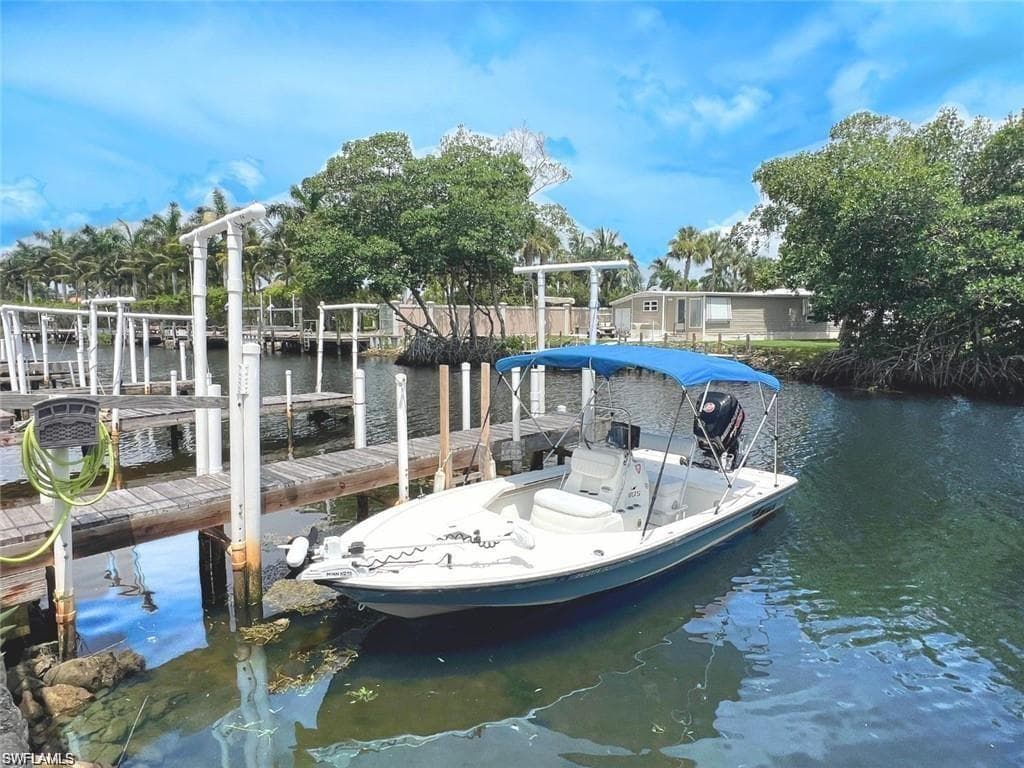 932 Palm DR # 274, NAPLES FL 34114-20