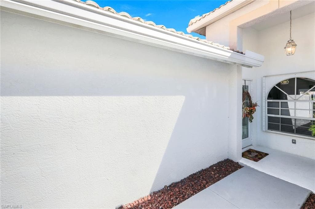 2150 Stacil CIR # 13, NAPLES FL 34109-35