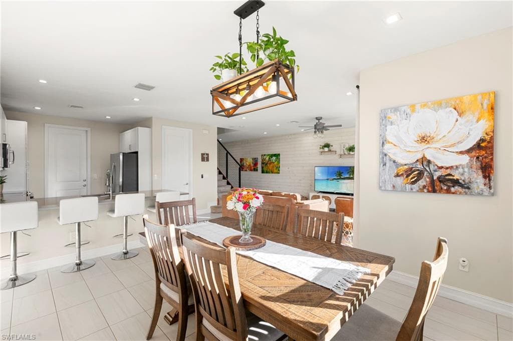 7421 Rockefeller DR, NAPLES FL 34119-6