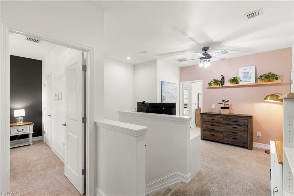 7421 Rockefeller DR, NAPLES FL 34119-10