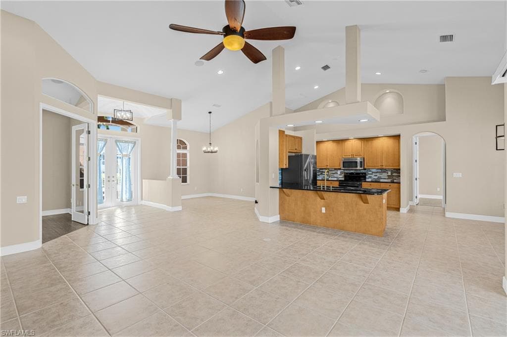 2202 SE 19th PL, CAPE CORAL FL 33990-10