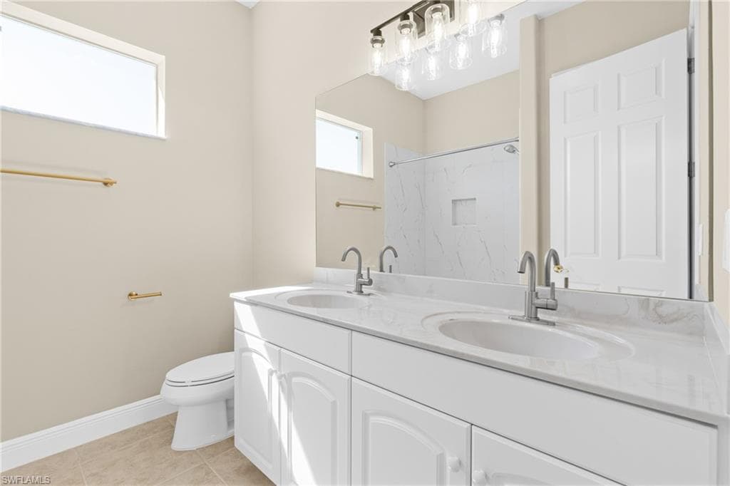 2202 SE 19th PL, CAPE CORAL FL 33990-20